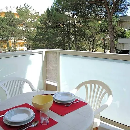 Flat 100 M From The With Sunny Balcony 3*