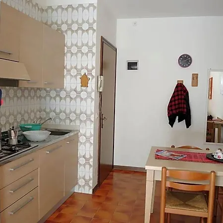 Flat 100 M From The With Sunny Balcony 3*