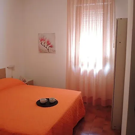 Flat 100 M From The With Sunny Balcony Hotel Bibione