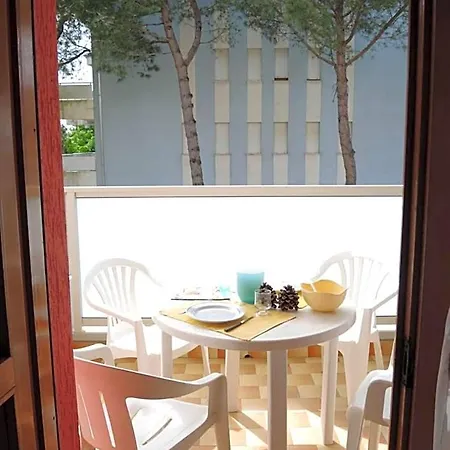 Flat 100mt From The With Sunny Balcony Hotel 3*